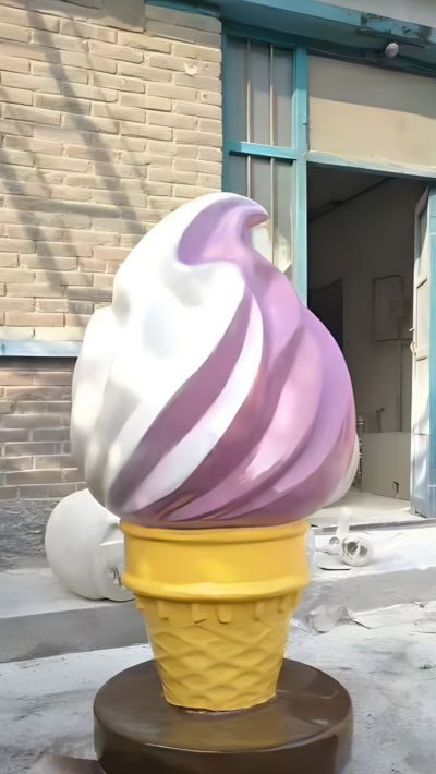 玻璃钢甜筒冰淇淋雕塑