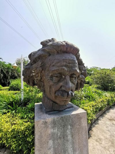 头像景观户外名人景观爱因斯坦雕塑