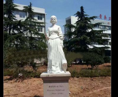 西方名人景观弗洛伦斯·南丁格尔雕塑