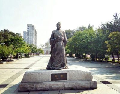 广场名人摆件南宋著名的法医学家玻璃钢仿铜宋慈雕塑
