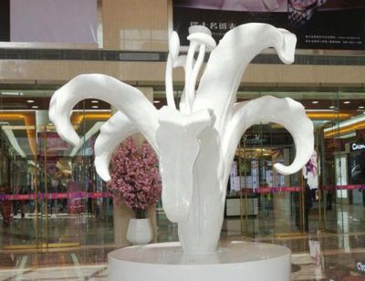 百合花玻璃钢雕塑