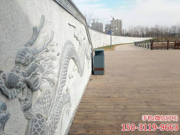 淄博市湿地公园浮雕墙一角